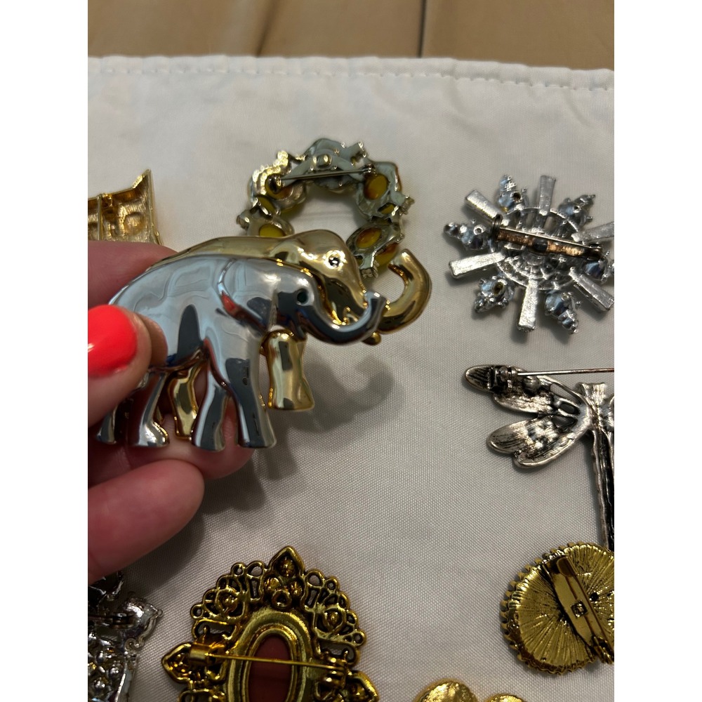 Vintage Brooch Pin Lot 14pc Cameo Elephant Owl Dragonfly Rhinestone Jewelry - Picture 6 of 16